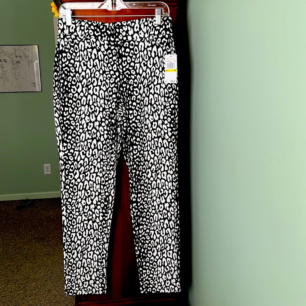 NWT Michael Kors Chettah skinny pants!